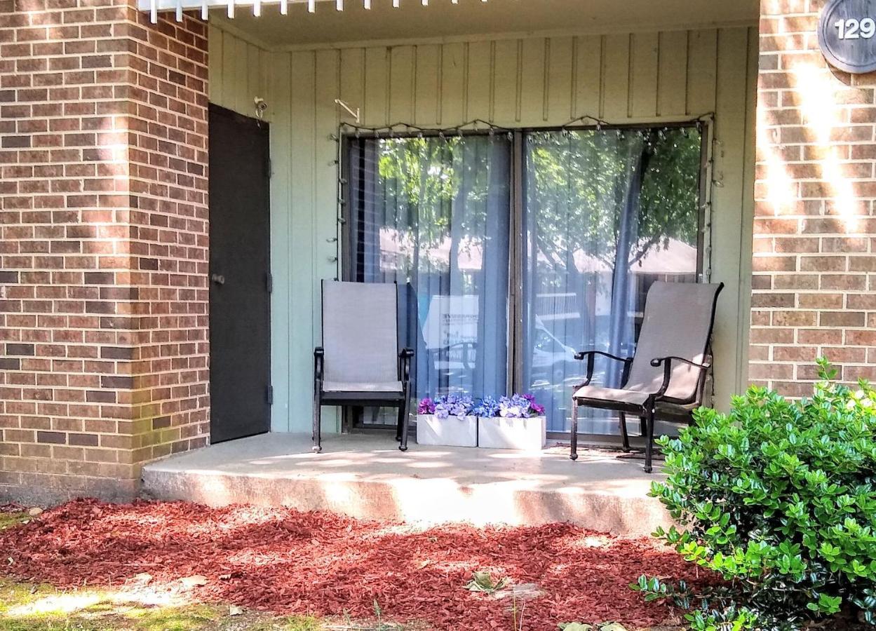 Desirable Condo In Central Raleigh Ngoại thất bức ảnh
